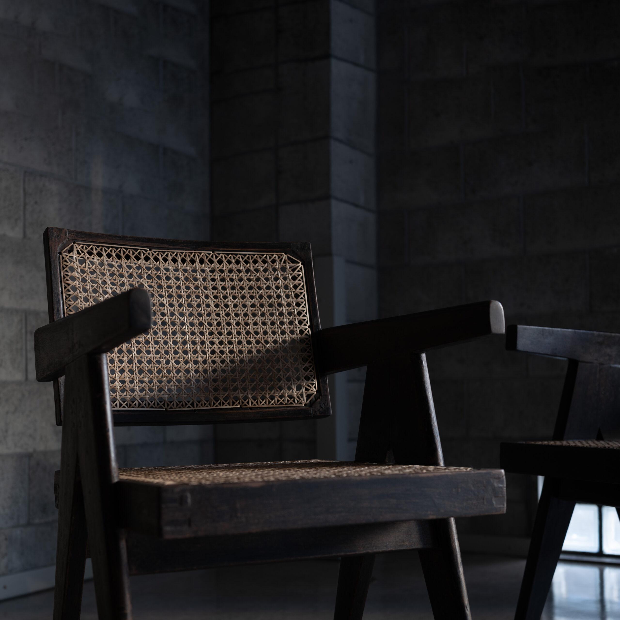 PIERRE JEANNERET,black office chair,ジャンヌレ,ブラック オフィスチェア