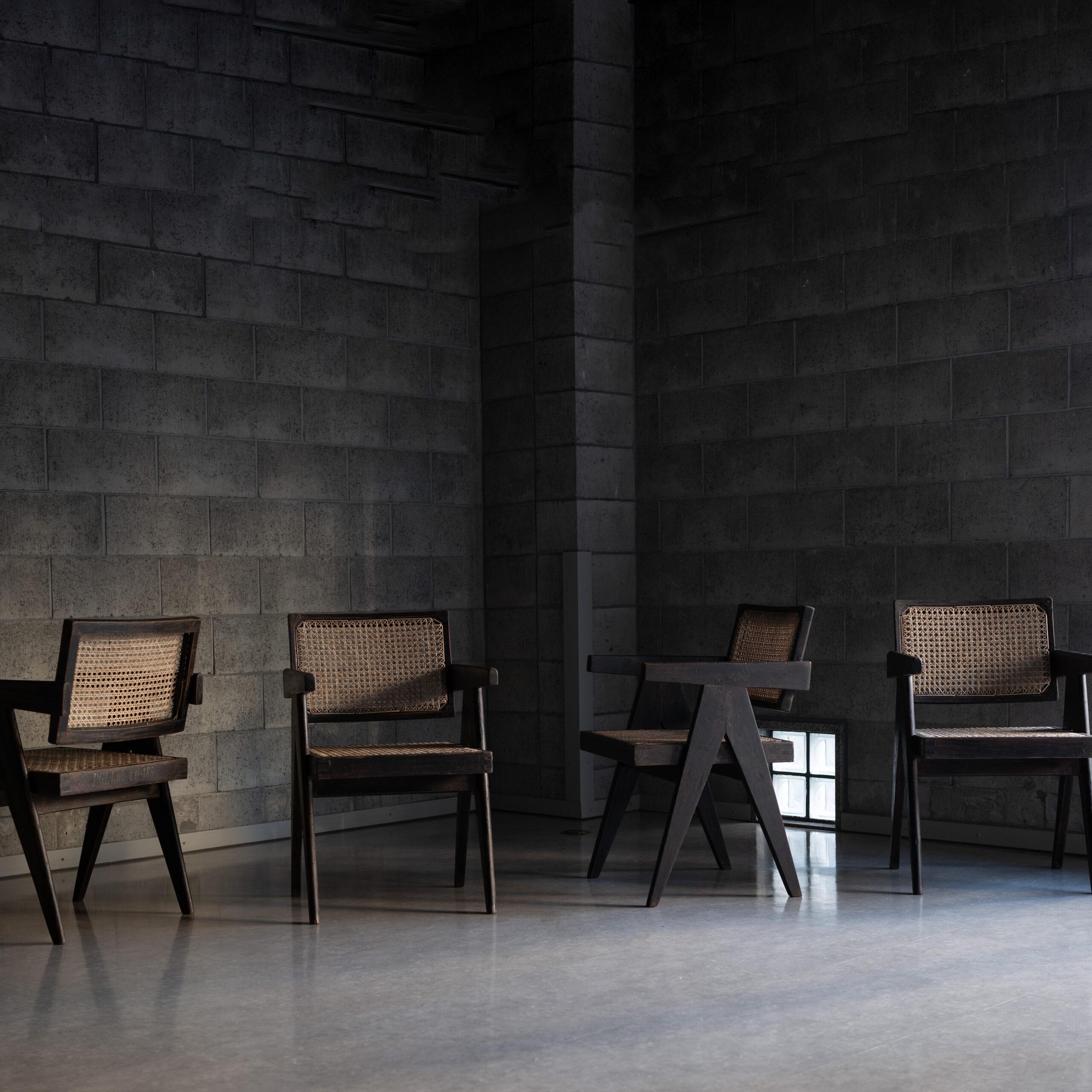 PIERRE JEANNERET,black office chair,ジャンヌレ,ブラック オフィスチェア