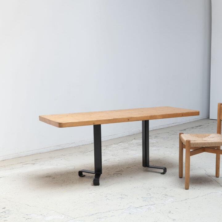 Charlotte Perriand – Les arcs 1800 Dining Table