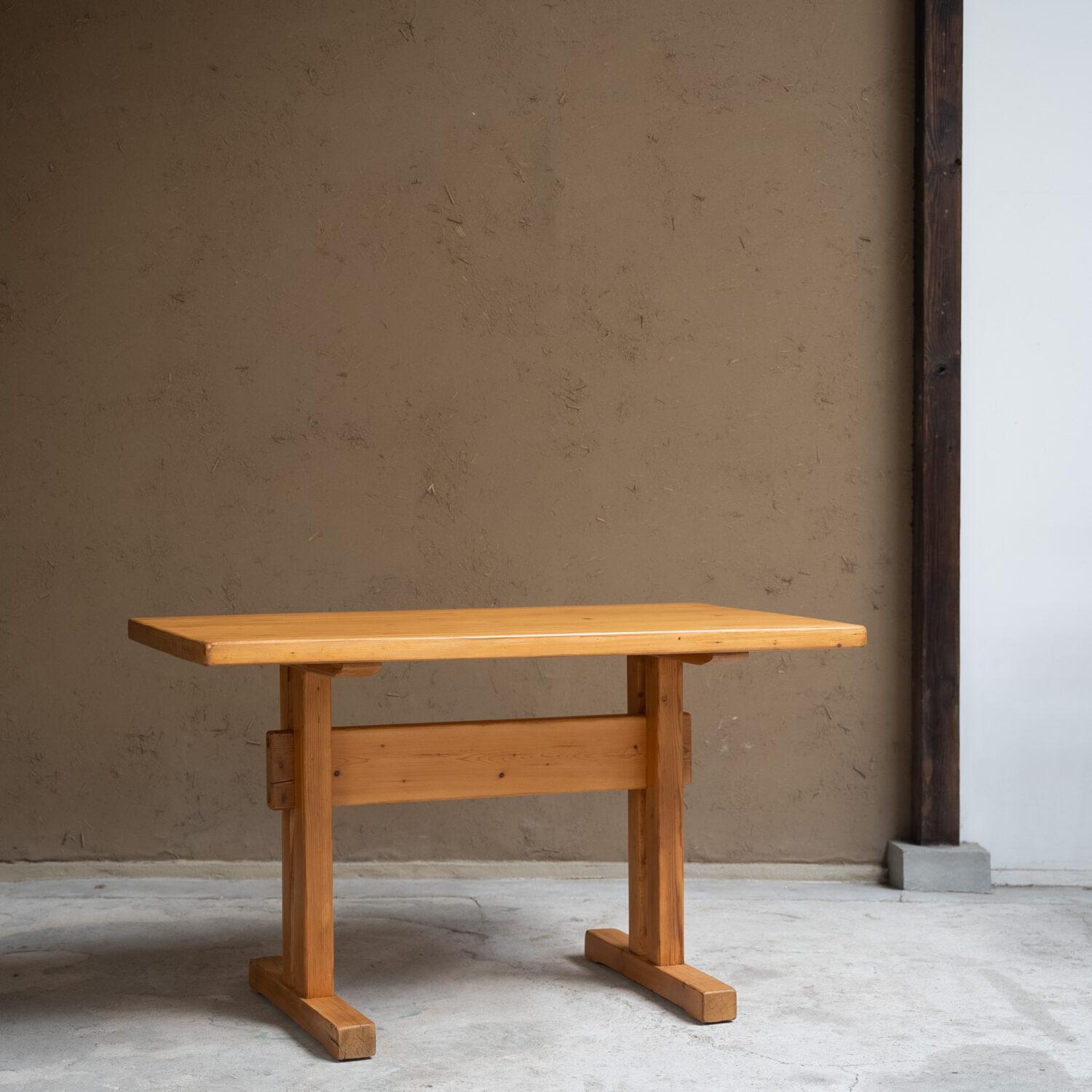 CHARLOTTE PERRIAND – Dining Table