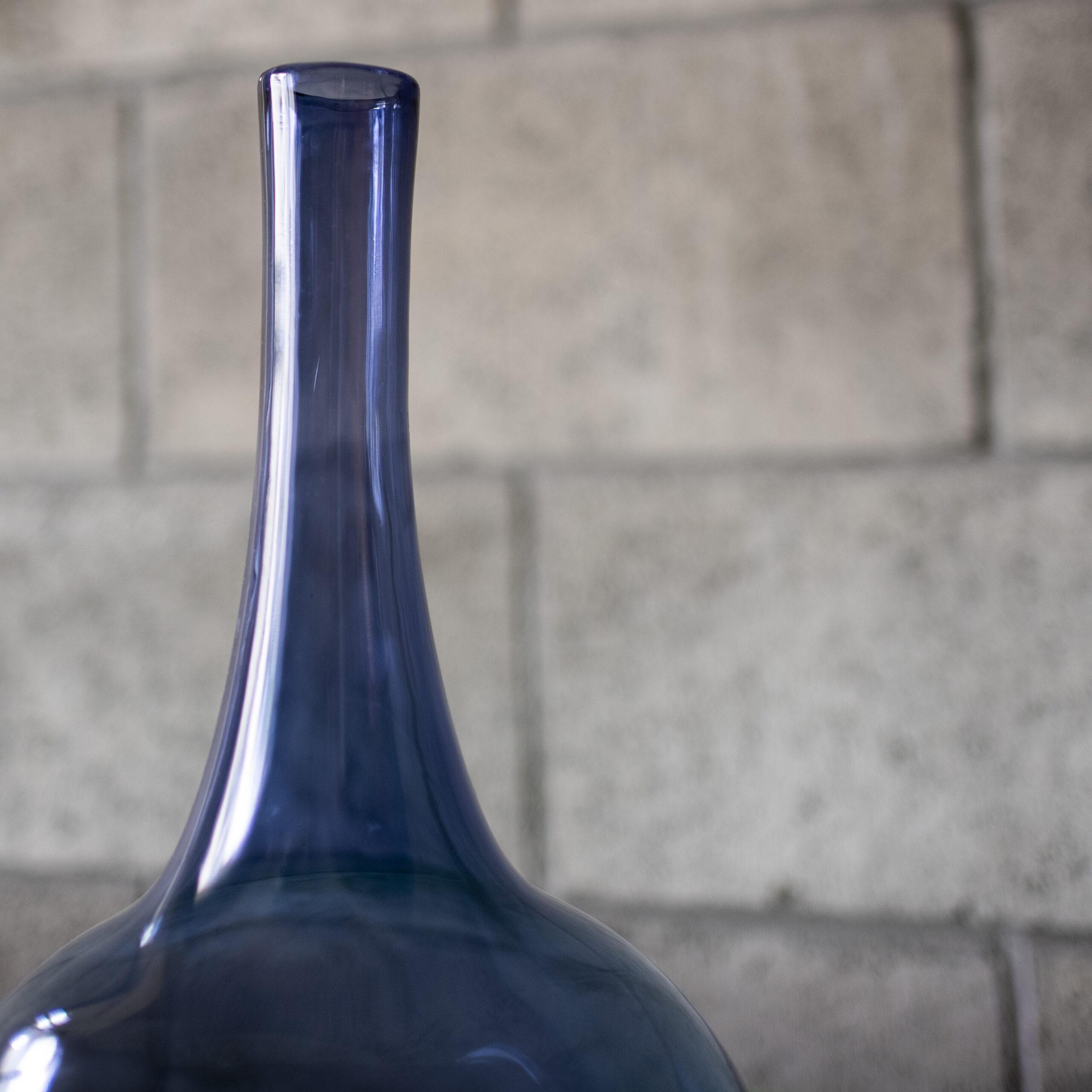 Claude Morin, glass