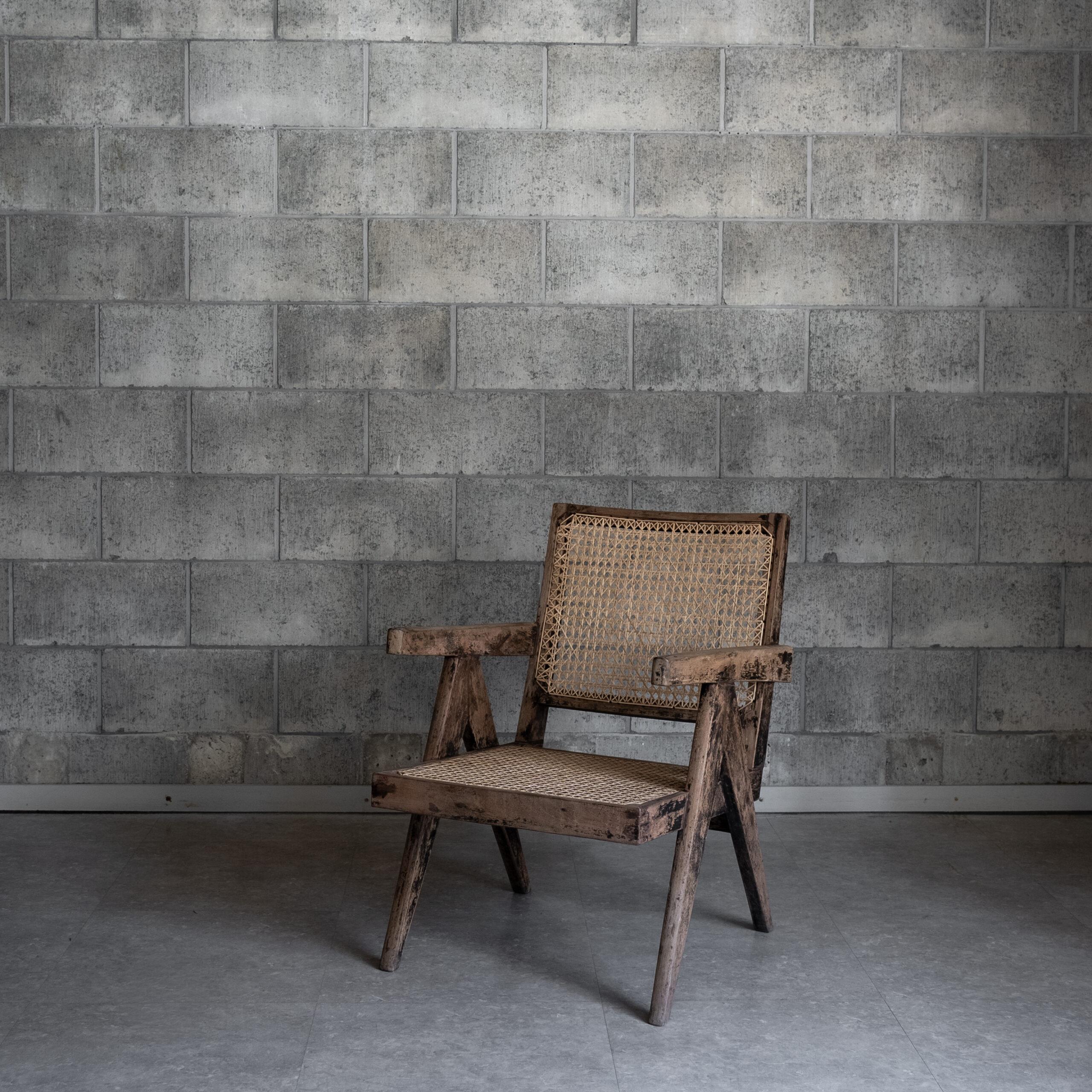 Pierre Jeanneret, easy black patina