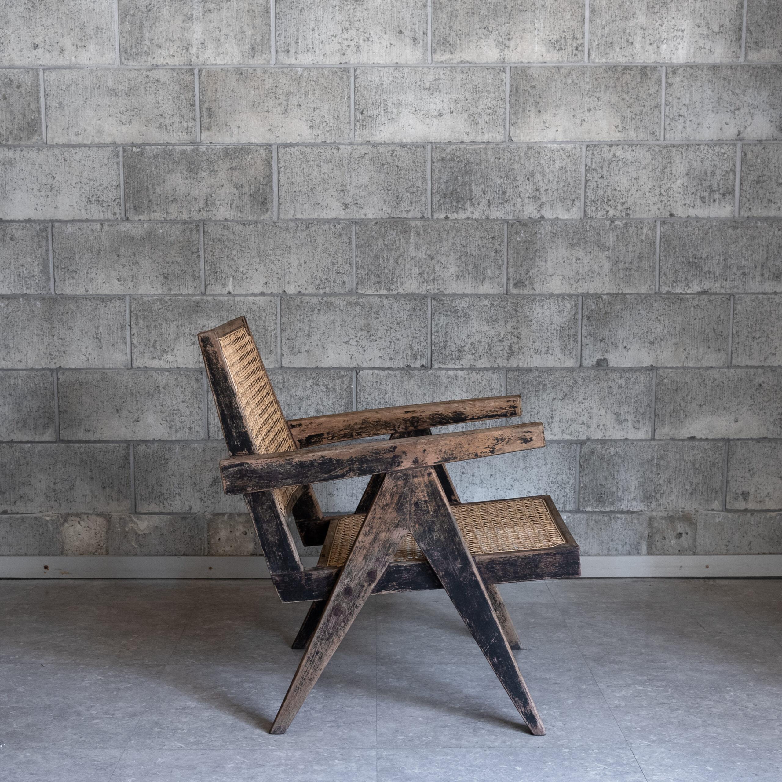 Pierre Jeanneret, easy black patina