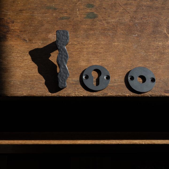 THOMAS SERRUYS – Door Handle