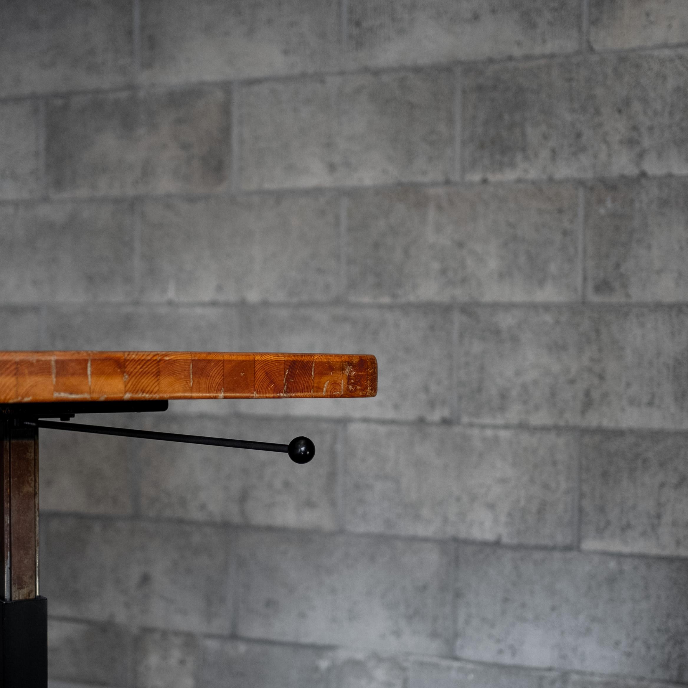 Charlotte Perriand, table