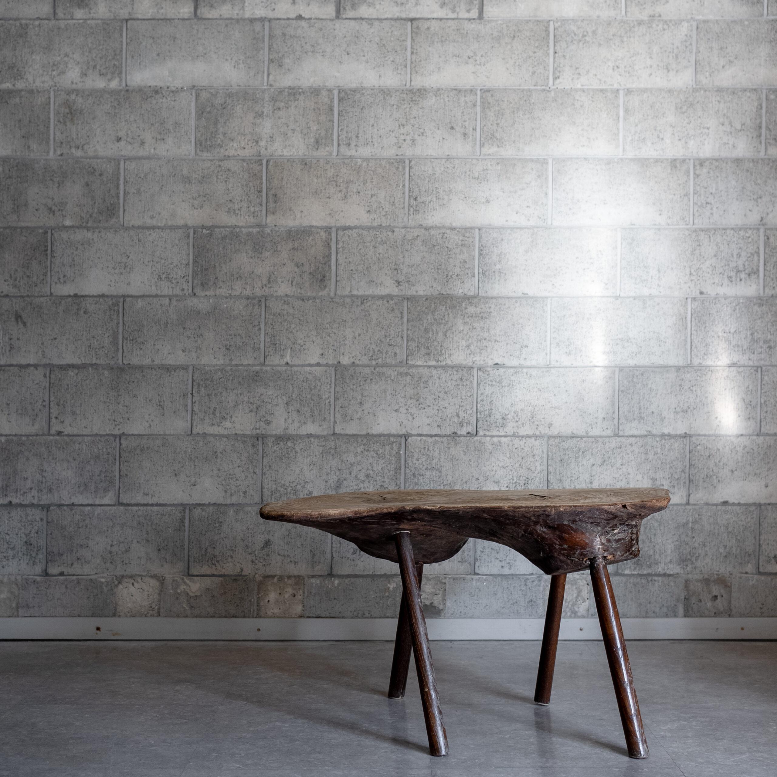 Primitive table from Spain