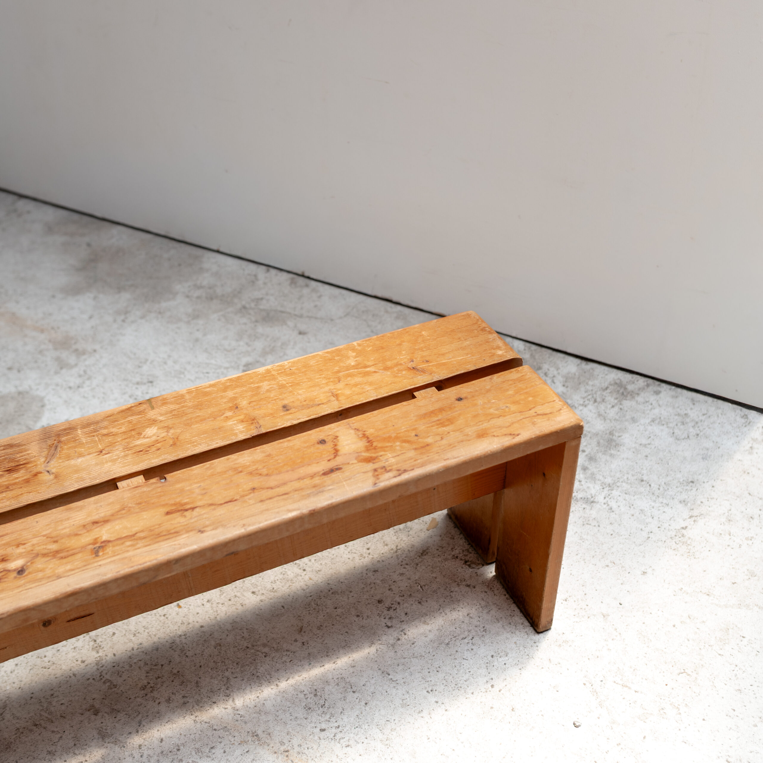 Perriand, pine bench