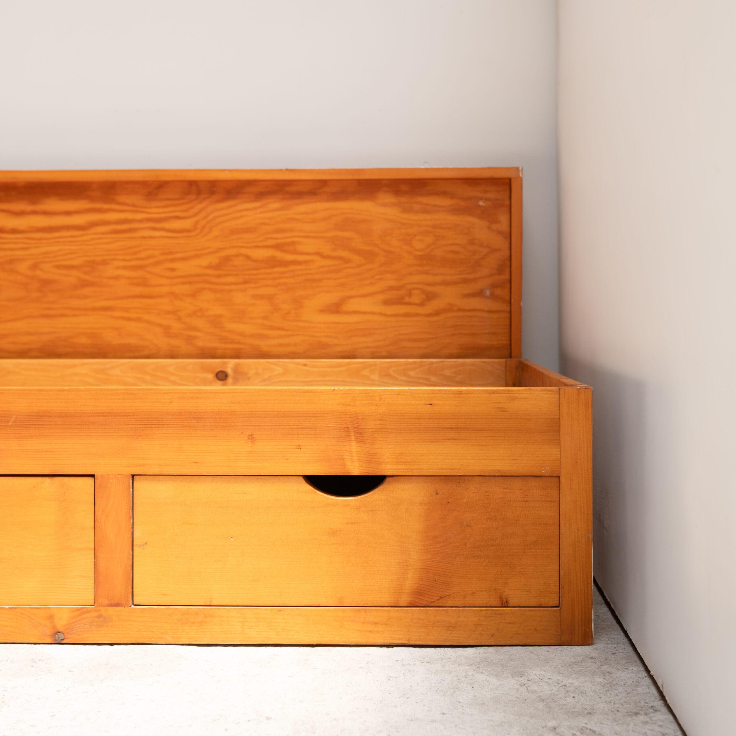Perriand, bed unit