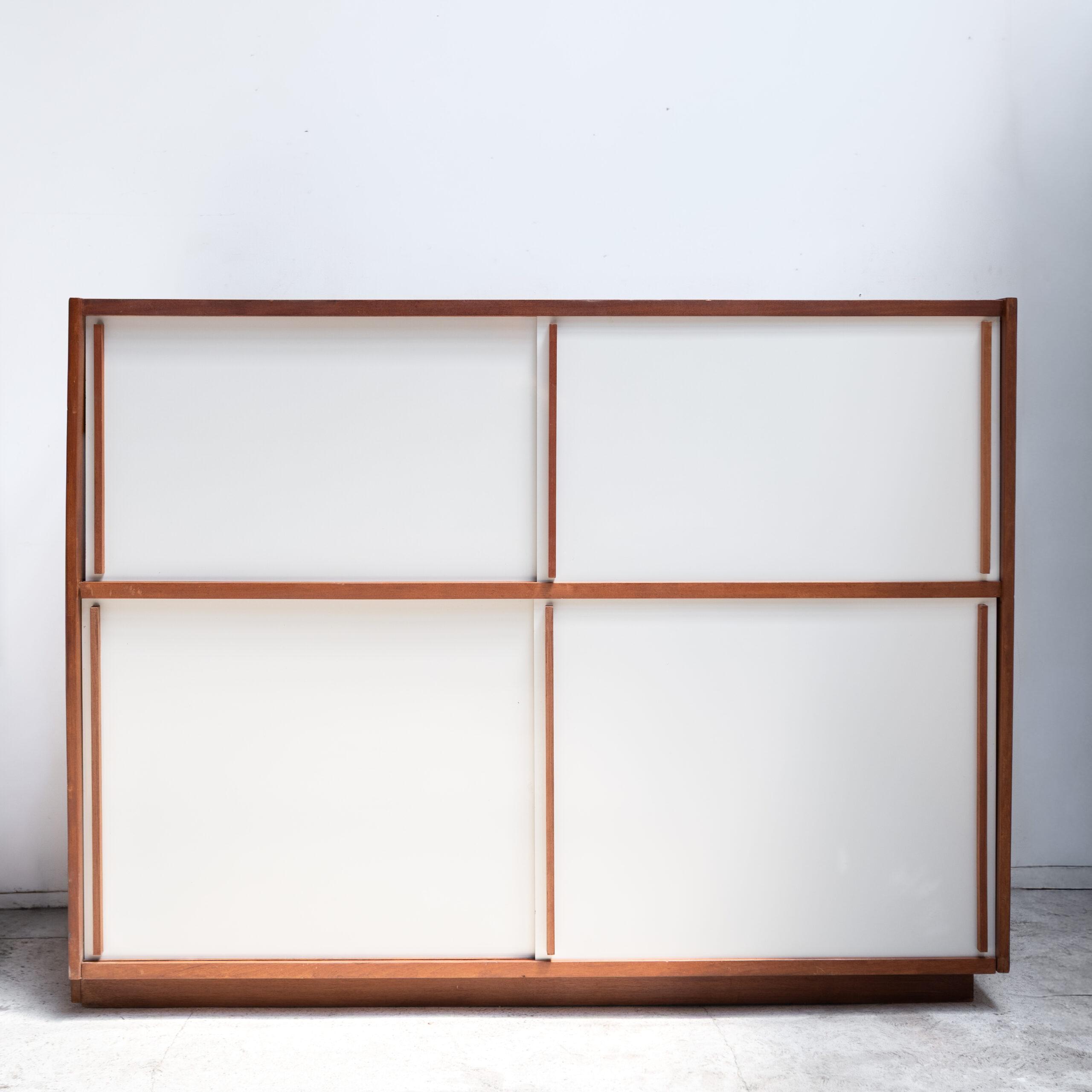 Le Corbusier & Pierre Guariche, Cabinet