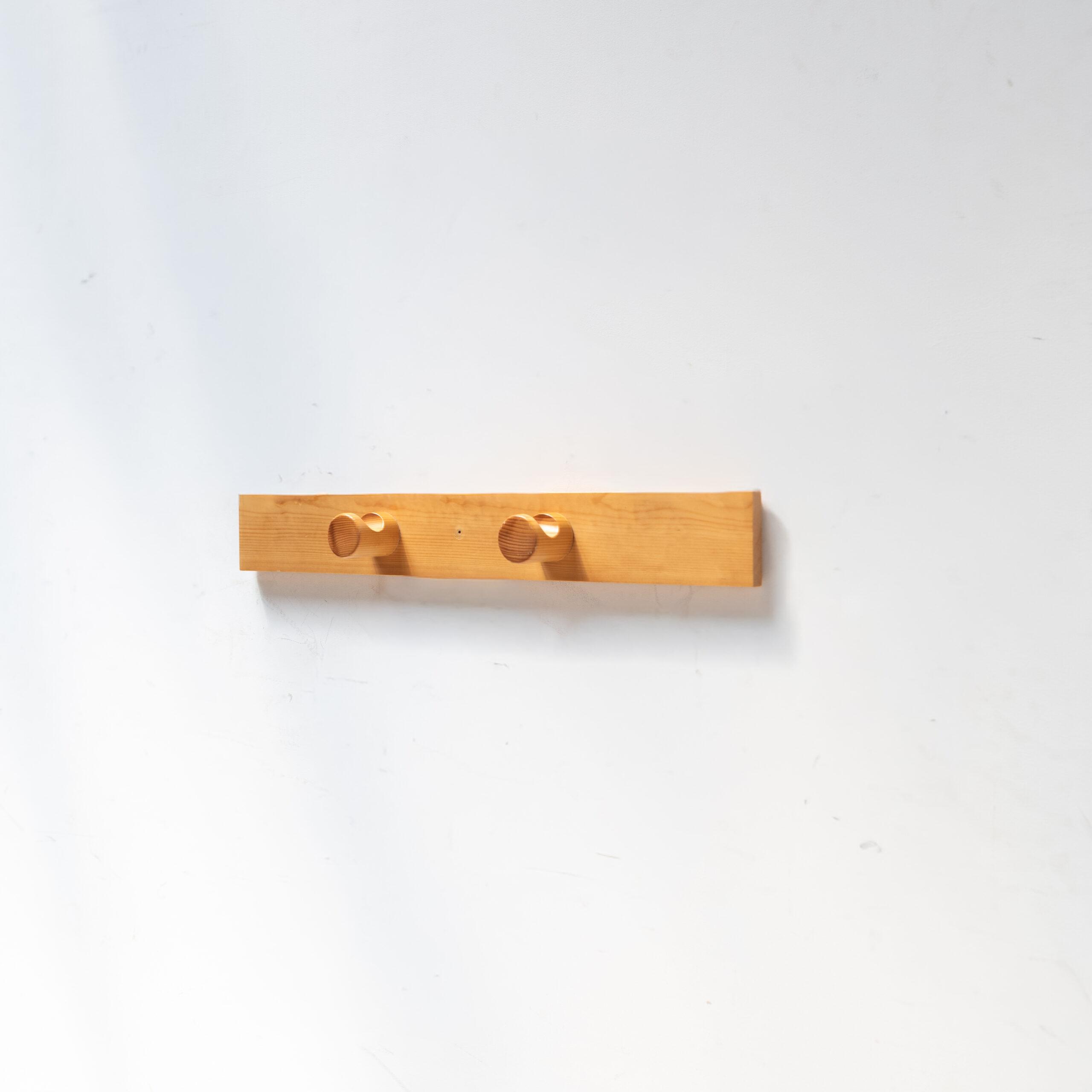 Perriand, two rounded rack