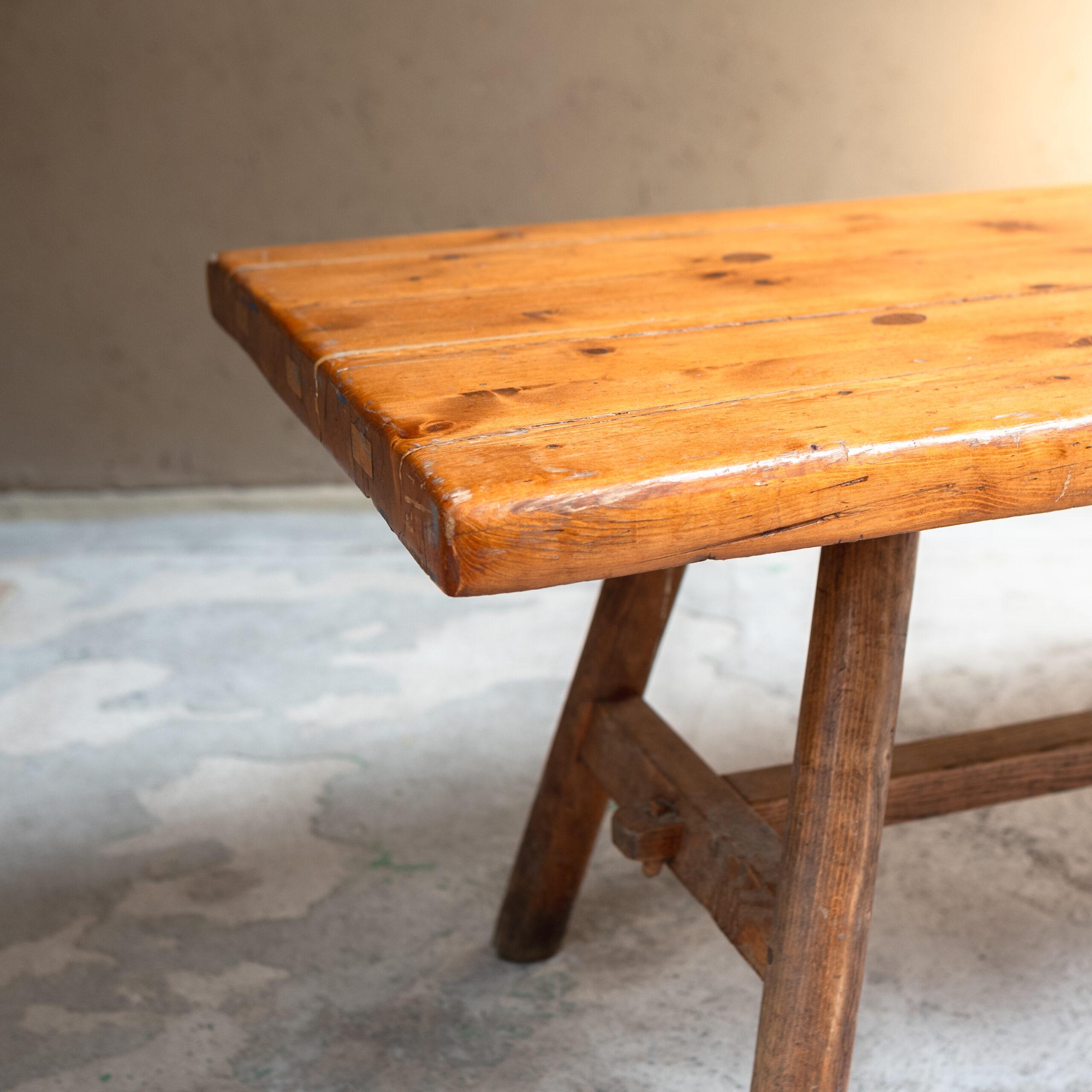 Christian Durupt, dining table
