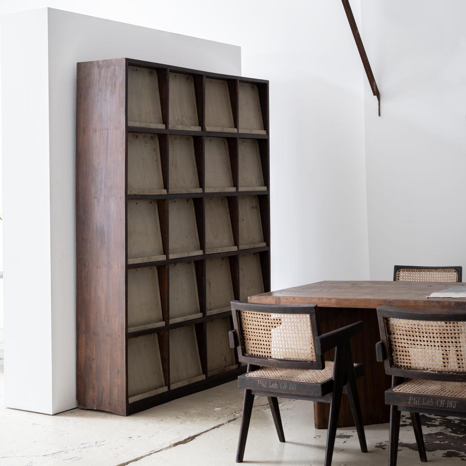 PIERRE JEANNERET – Library Cabinet - Objet d