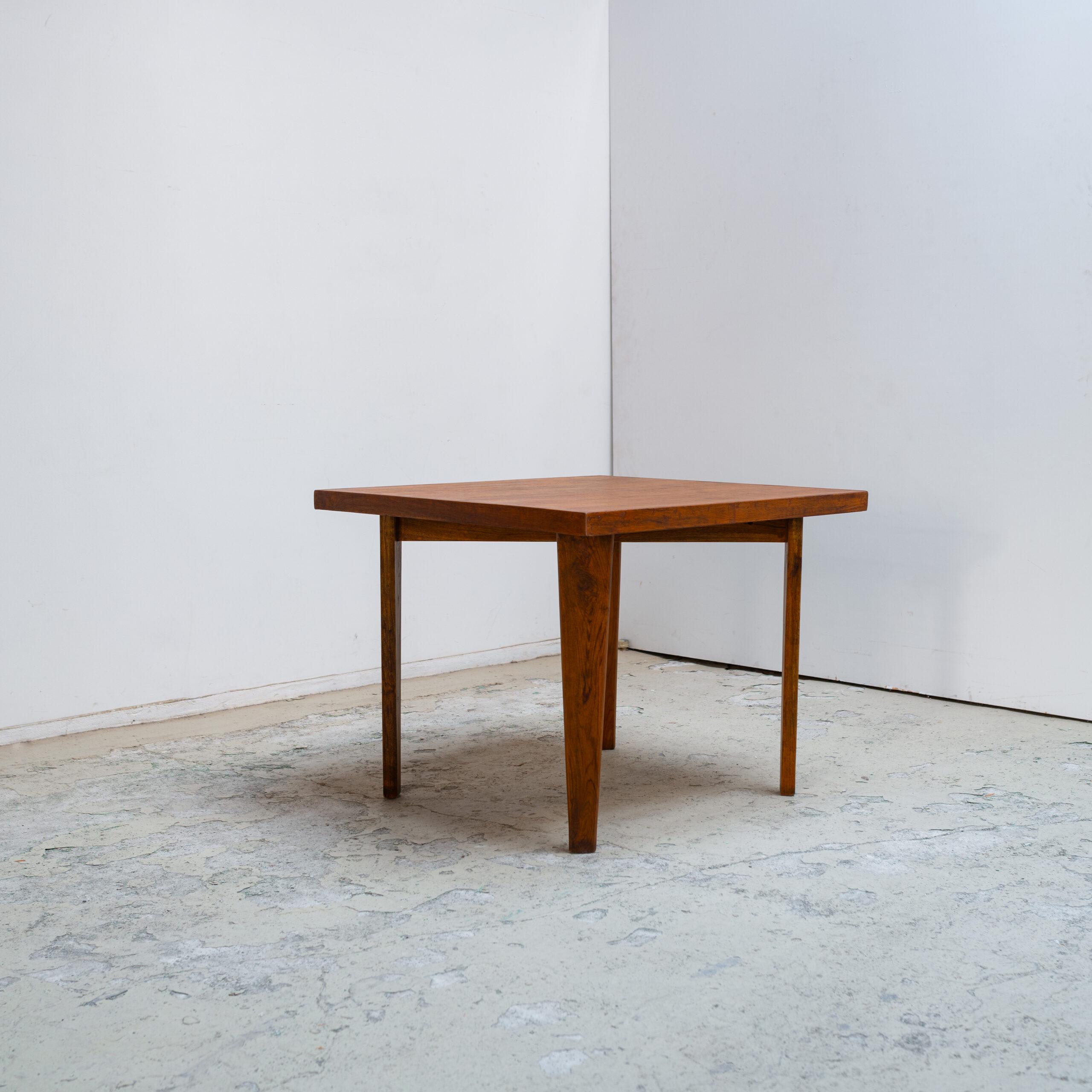 Pierre Jeanneret, square table, ジャンヌレ, スクエアテーブル