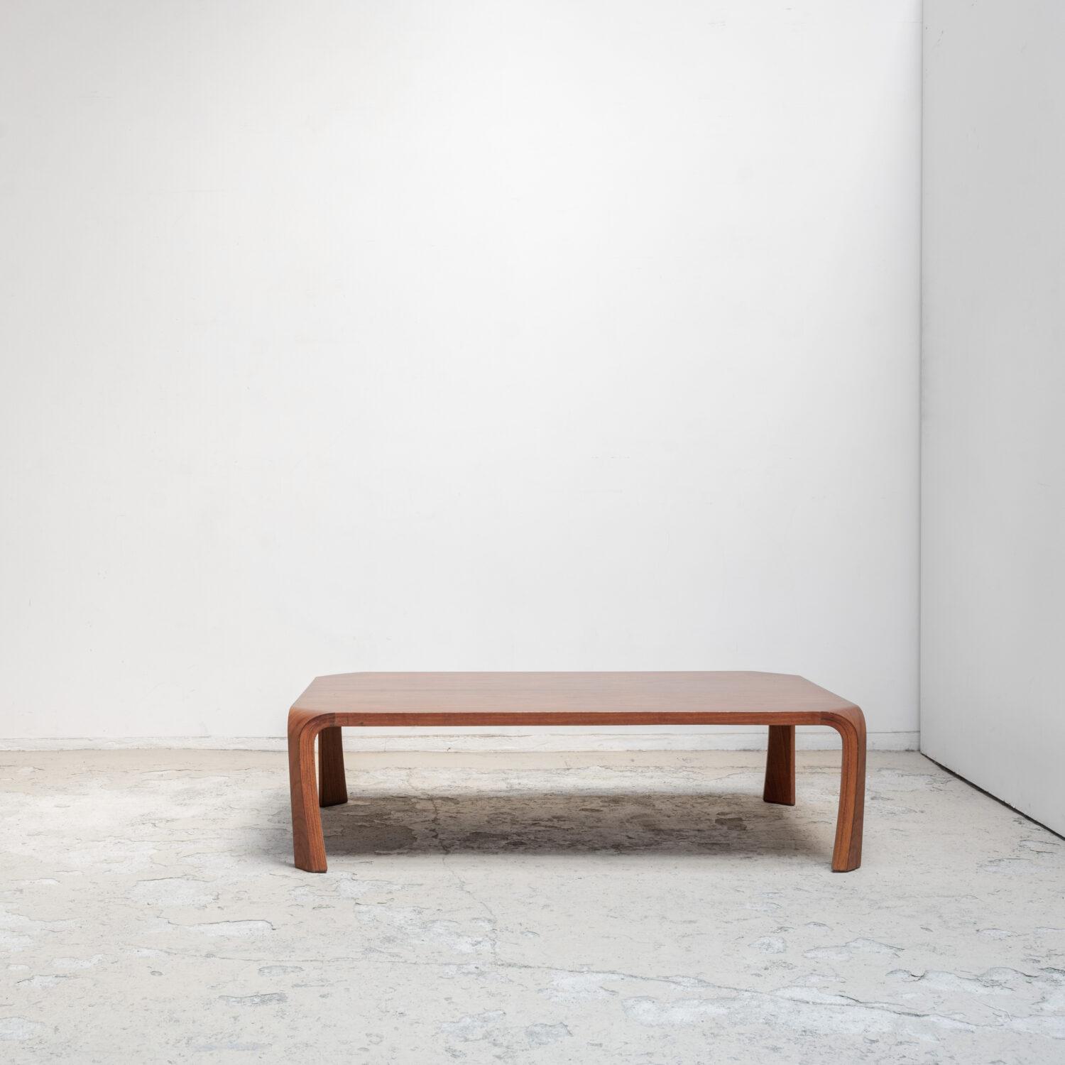 Saburo Inui – Coffee Table