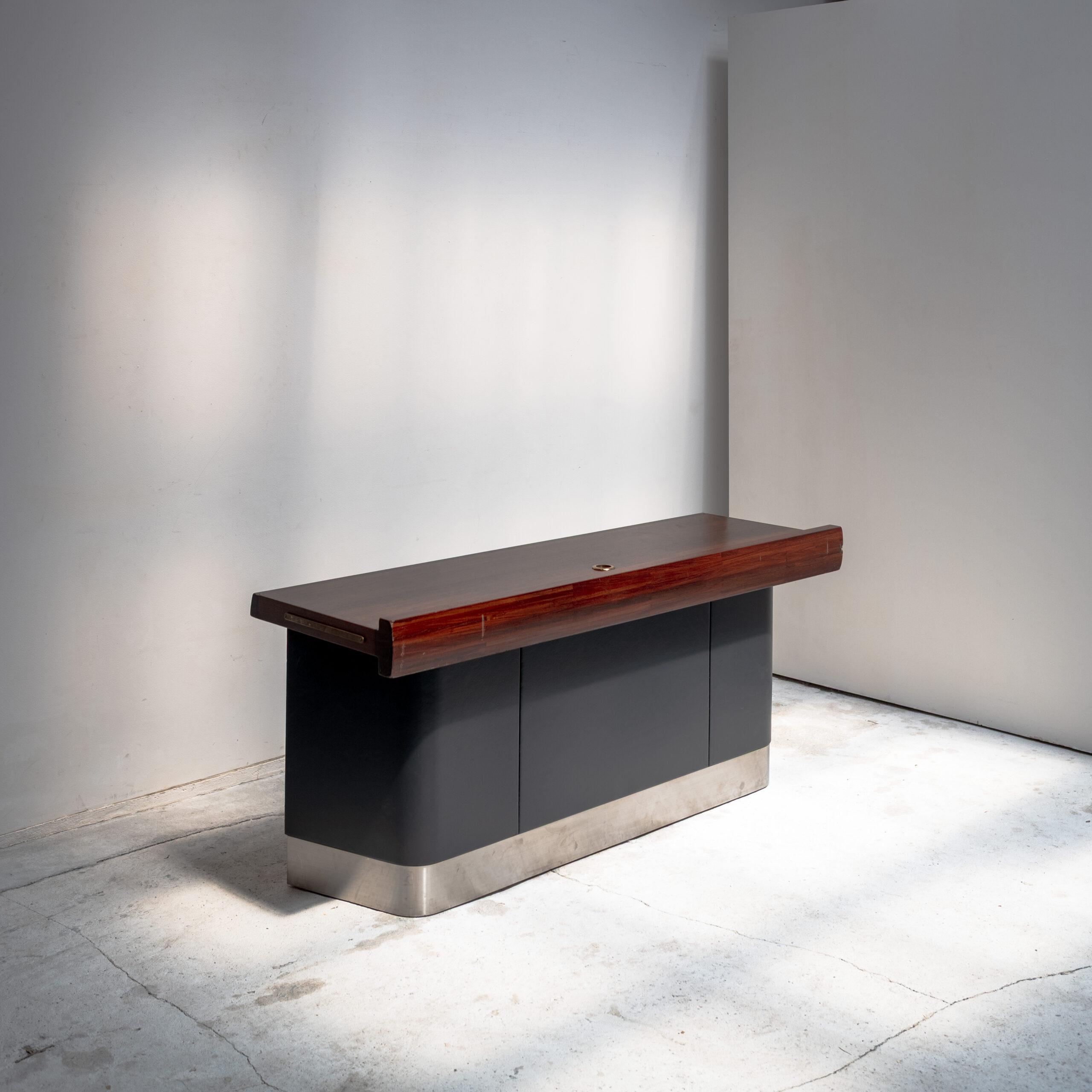 Isamu Kenmochi, desk, 剣持勇 , デスク