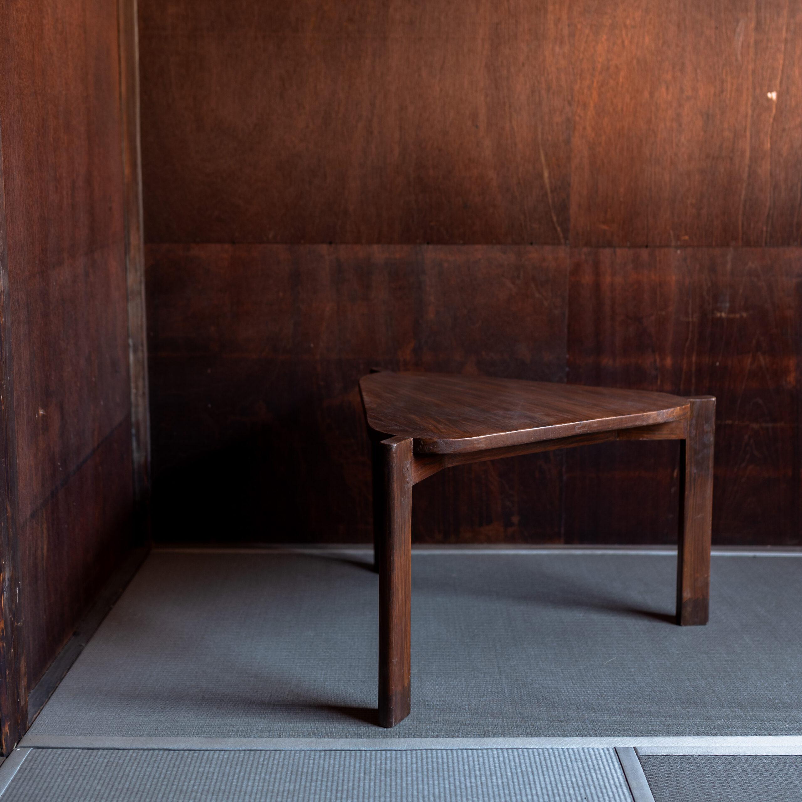 Pierre Jeanneret, lounge table
