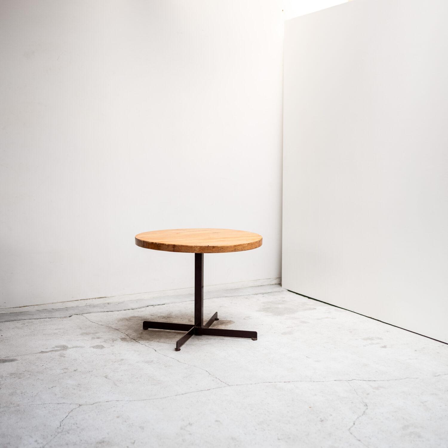 CHARLOTTE PERRIAND – Round Table