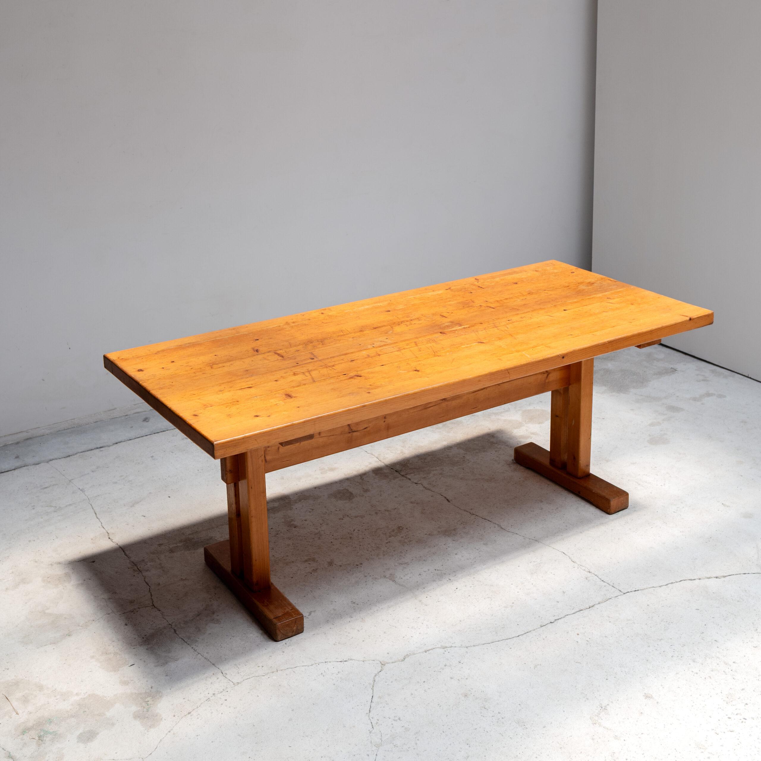 Charlotte Perriand, table