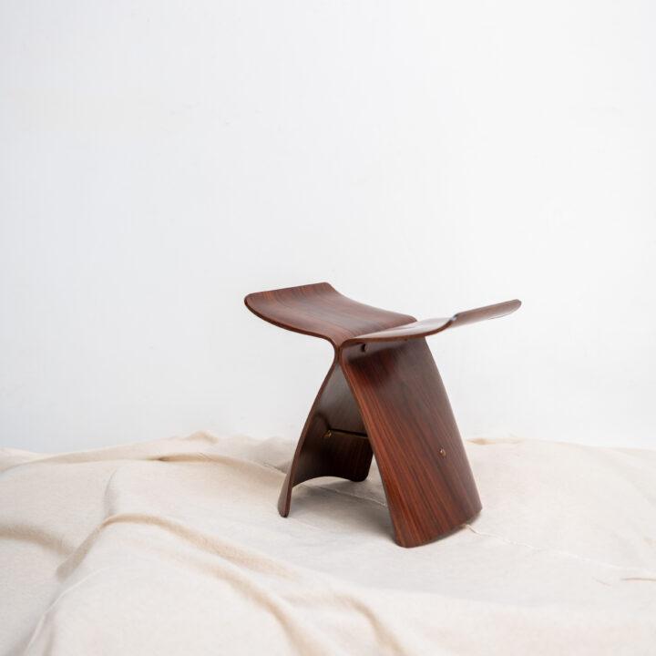 SORI YANAGI – Butterfly Stool