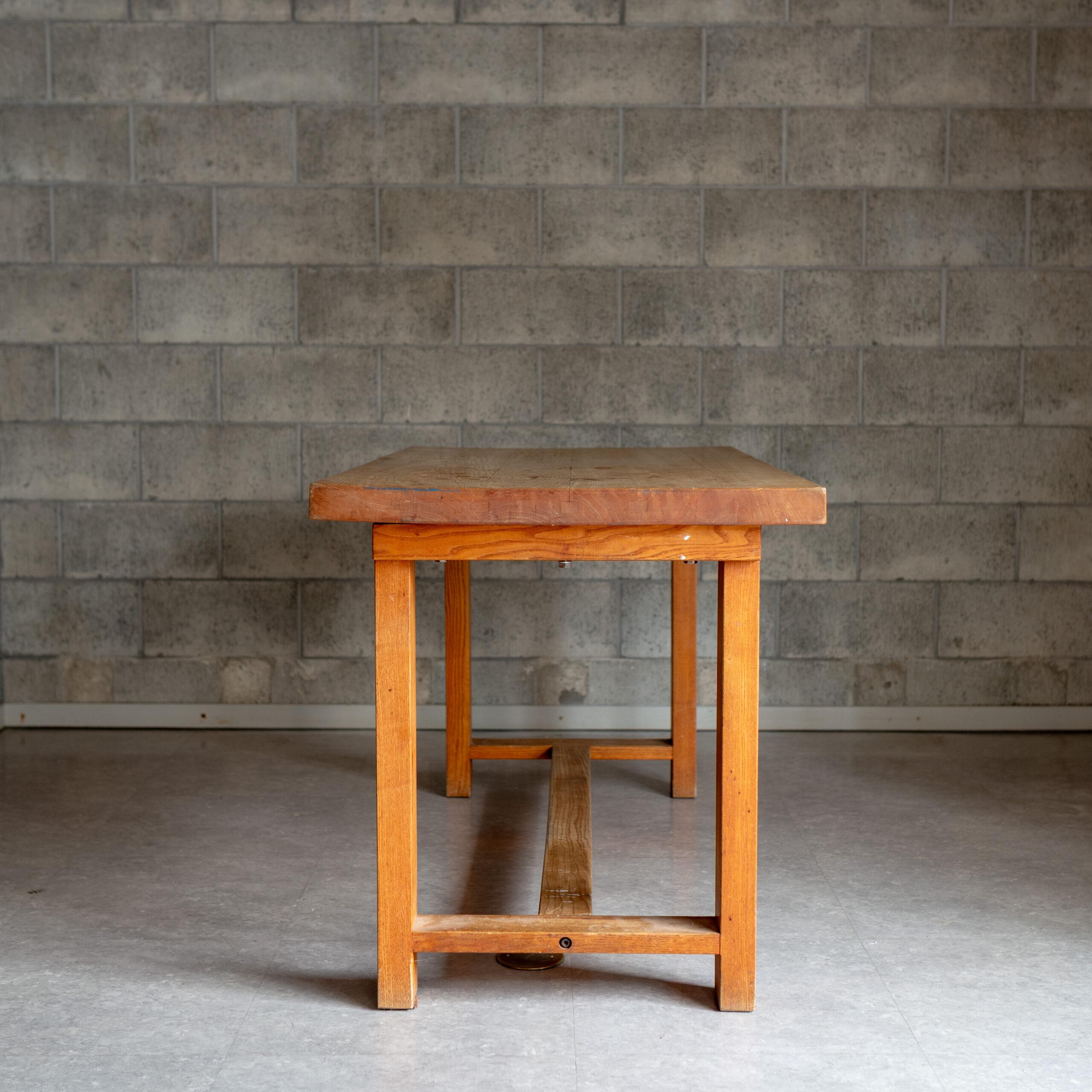 Pierre Chapo, table