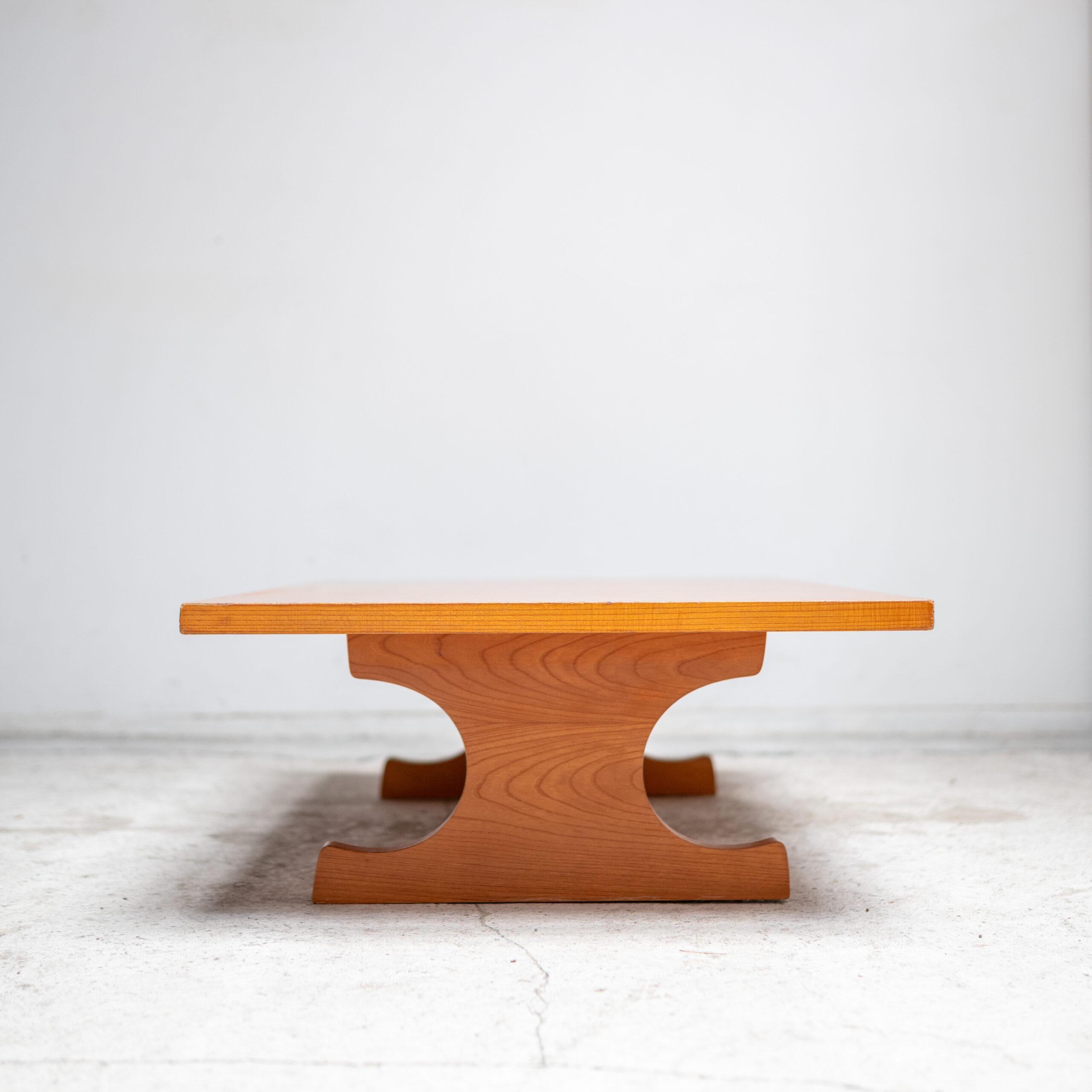 Kenmochi, table