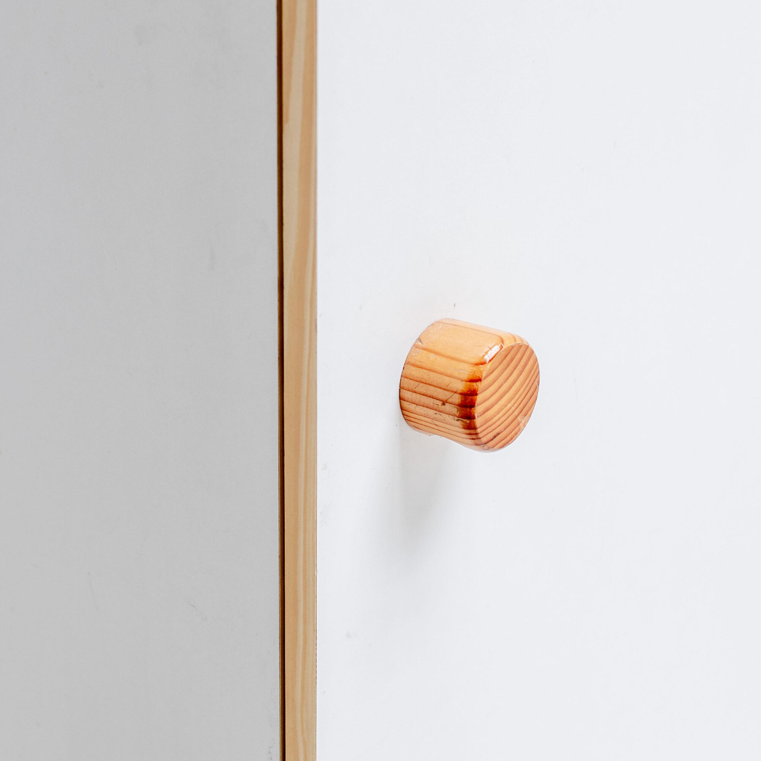 Perriand, white cabinet