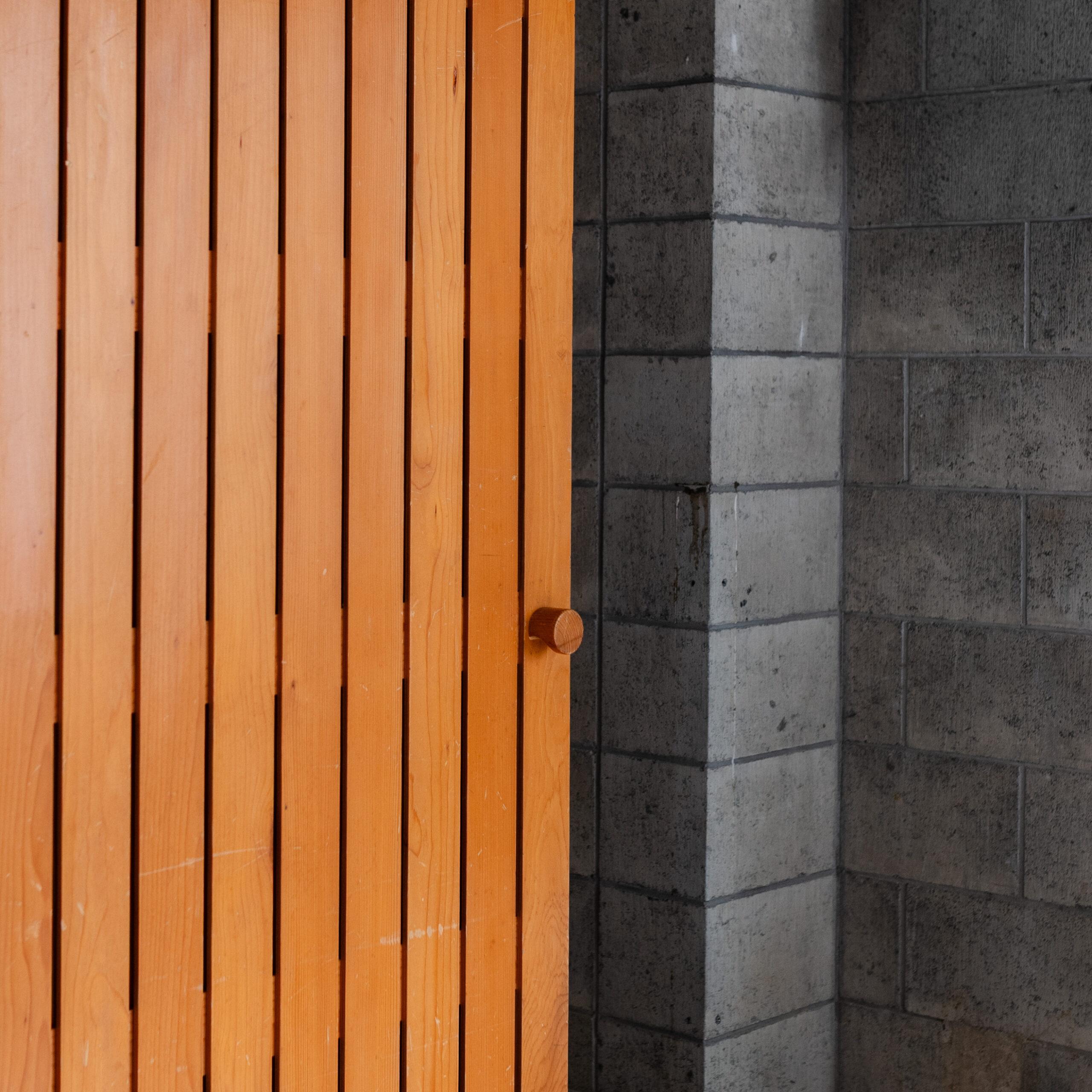 Charlotte Perriand, sliding door