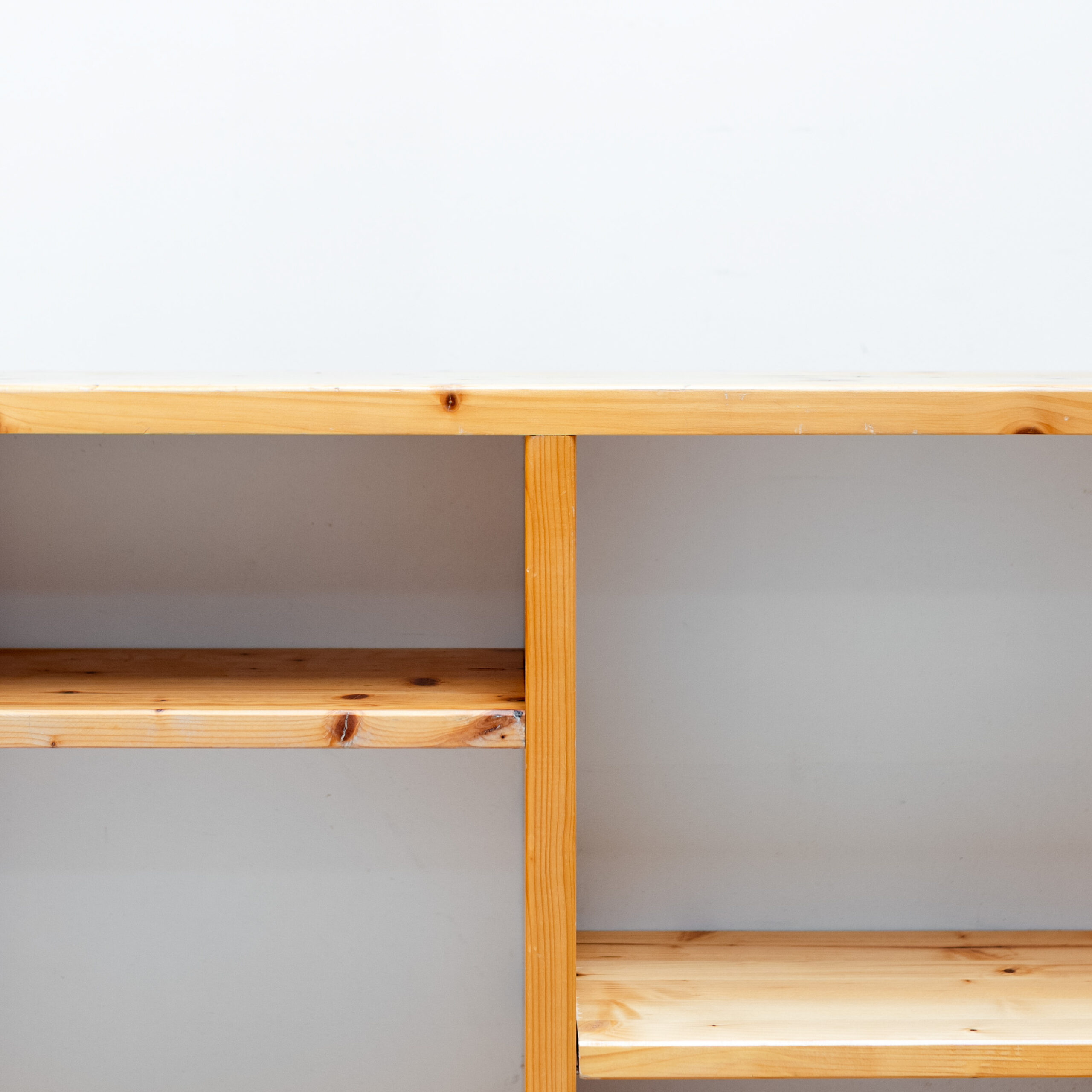 Perriand Charlotte, Wall shelf