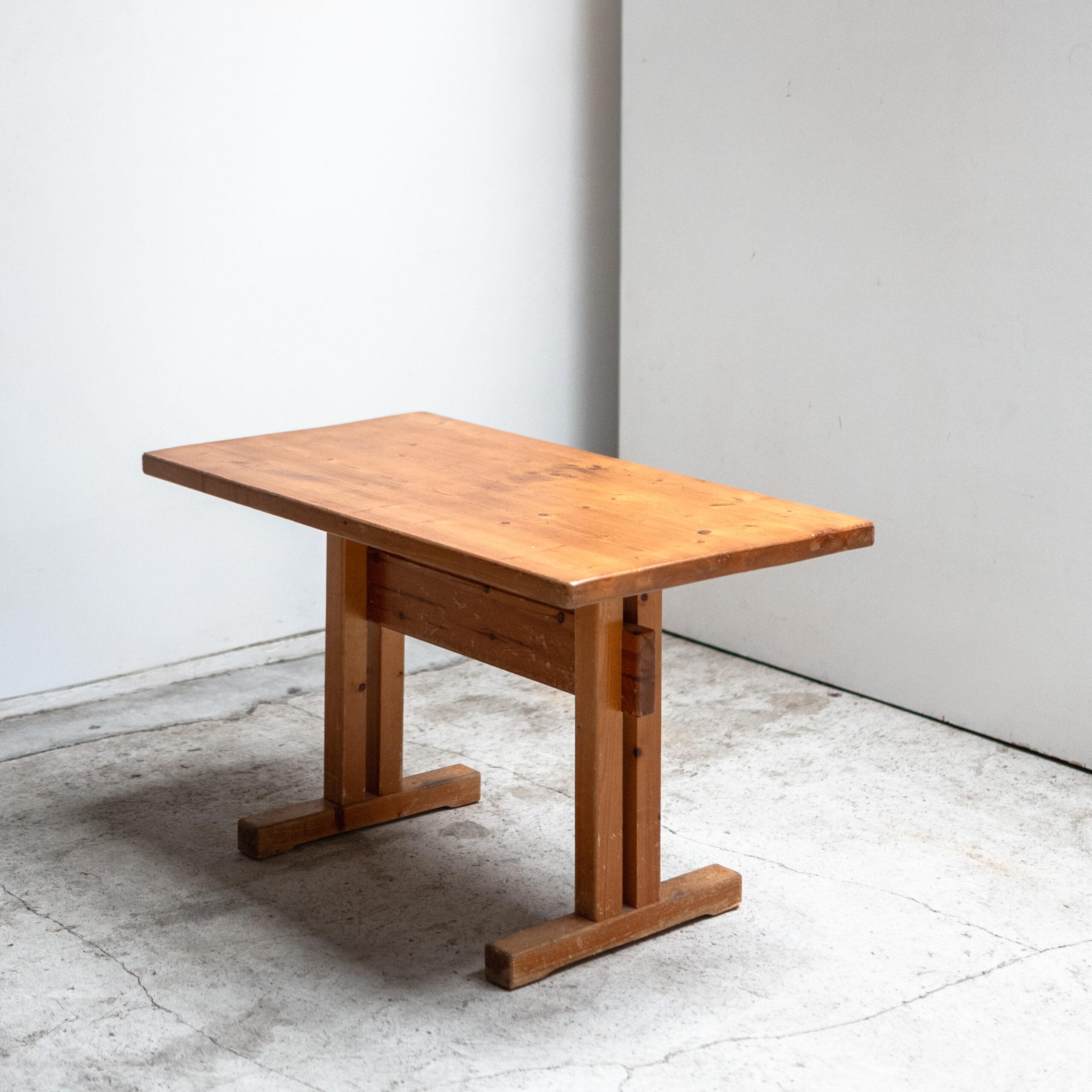 Perriand, pine dining table